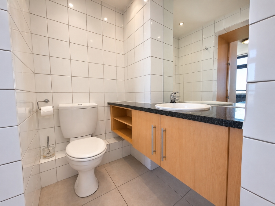 2 Bedroom Property for Sale in Claremont Upper Western Cape